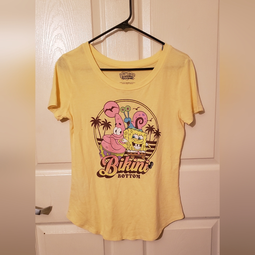 NWT SpongeBob t shirt size small